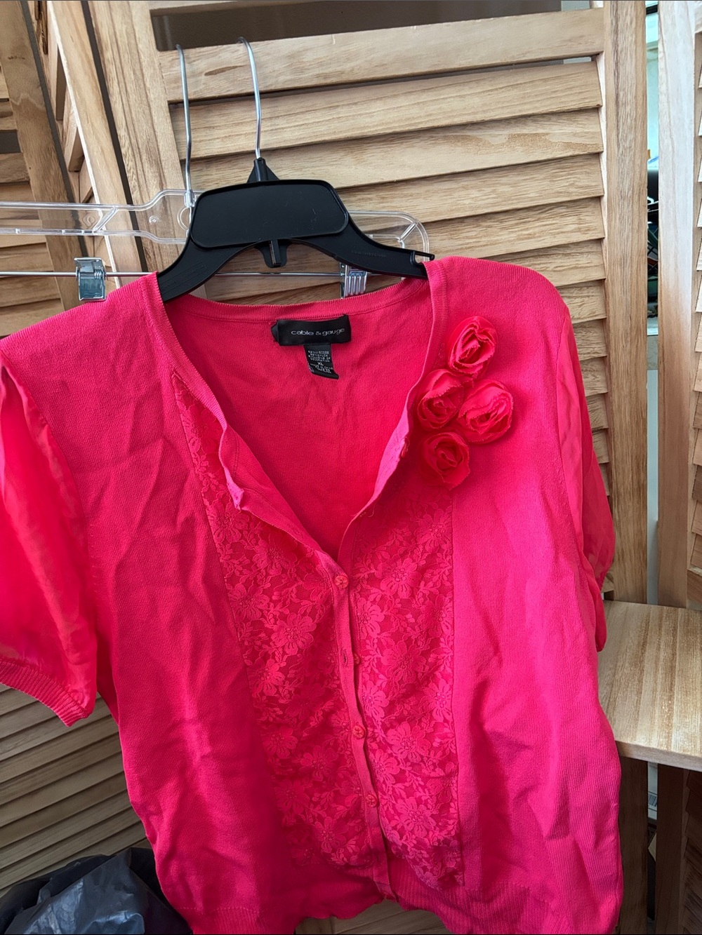 Cable and Gauge Hot Pink Lace Rosette Button-Front Cardigan XL
